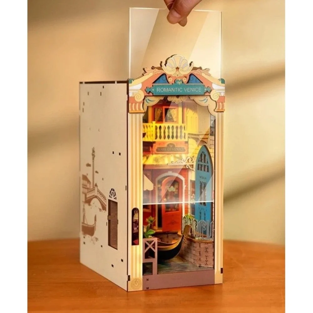 Rolife 3D Wooden Book Nook &‎ wonderland Kit DIY Miniature Venice LED Bookshelf